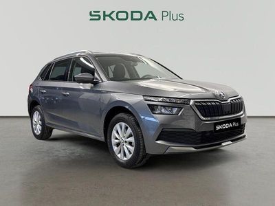 Usado Skoda Kamiq Ambition 110 CV (80 kW) 2021 Gris SUV