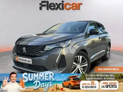 Usado Peugeot 3008 Allure 225 CV (165 kW) 2022 Gris / plata SUV