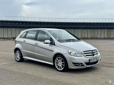 Usado Mercedes B180