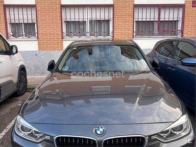 Gris / plata Usado 2013 BMW 318 Gran Turismo Berlina | 8000 € (Super precio)