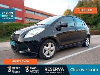 Usado Toyota Yaris Connect Style 101 CV (74 kW) 2007 Negro Utilitario