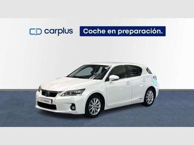 Lexus CT200h