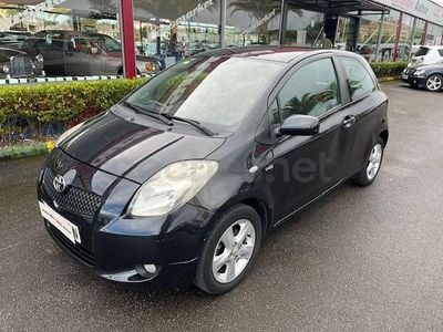 Usado Toyota Yaris 90 CV (66 kW) 2006 Negro Berlina