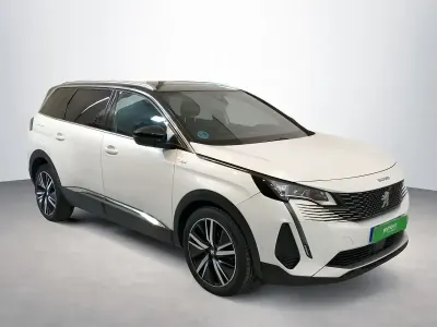 Usado Peugeot 5008 GT 180 CV (132 kW) 2022 Blanco SUV