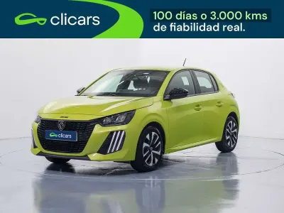 Usado Peugeot 208 Active 102 CV (75 kW) 2024 Amarillo Utilitario