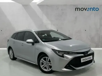 Używany Toyota Corolla Active 122 KM (89 kW) 2020 Szary Kombi