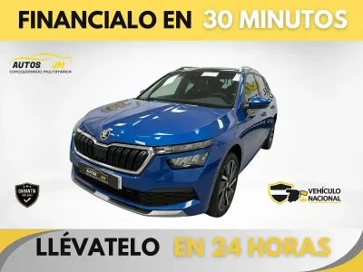 Usado Skoda Kamiq Sport 110 HP (80 kW) 2023 Azul SUV