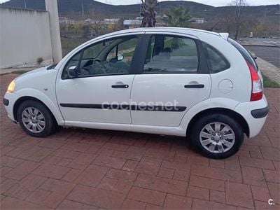 Blanco Usado 2003 Citroën C3 Exclusive Berlina | 1800 € (Precio justo)