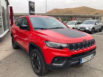 Usado Jeep Compass Trailhawk 240 CV (176 kW) 2022 Rojo SUV