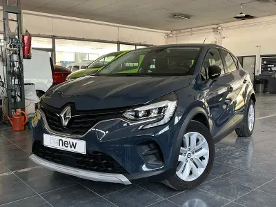 Usado Renault Captur Intens 140 CV (102 kW) 2022 Azul SUV