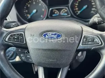 Usado Ford C-MAX Business Edition 120 CV (88 kW) 2017 Blanco Monovolumen