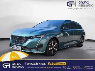 Usado Peugeot 308 SW GT 130 CV (95 kW) 2023 Azul Familiar