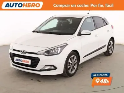 Usado Hyundai i20 Active 101 CV (74 kW) 2017 Blanco Berlina