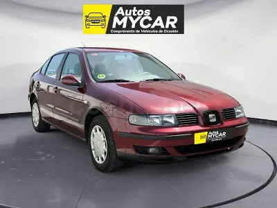 Usado Seat Toledo Stylance 102 CV (75 kW) 2004 Granate Berlina