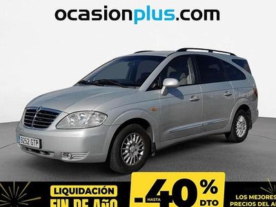 Plateado Usado 2010 Ssangyong (KGM) Rodius Limited Monovolumen | 7990 € (Precio justo)