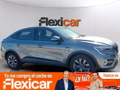 Usado Renault Arkana Evolution 140 CV (102 kW) 2024 Gris SUV