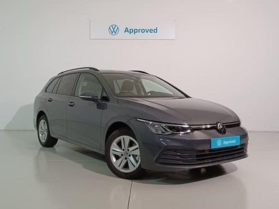 Gris Usado 2024 VW Golf VIII Life Familiar | 32.250 €