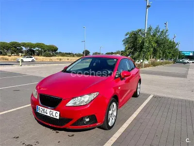 Usado Seat Ibiza SC Sport 105 CV (77 kW) 2009 Rojo Utilitario