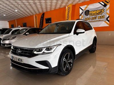 Usado VW Tiguan Life 122 CV (89 kW) 2023 Blanco SUV