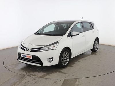 Usado Toyota Verso Active 132 CV (97 kW) 2014 Blanco Monovolumen