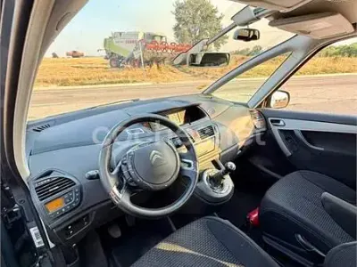 Usado Citroën C4 Picasso Exclusive 112 CV (82 kW) 2012 Gris / plata Monovolumen
