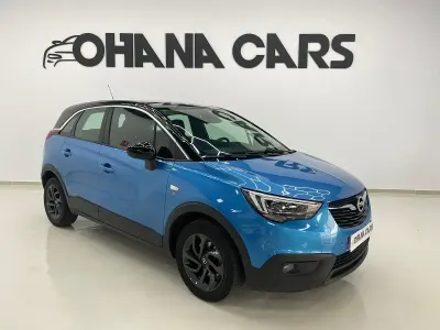 Usado Opel Crossland X S 110 HP (80 kW) 2020 Azul SUV