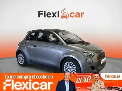 Usado Fiat 500e Action 69 kW (95 CV) 2022 Gris Utilitario