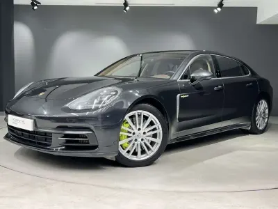 Usado Porsche Panamera 4