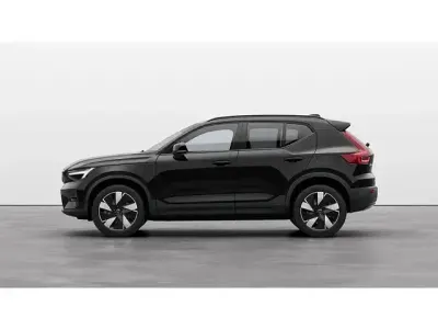 Usado Volvo XC40 Core 185 kW (252 CV) 2024 Negro SUV