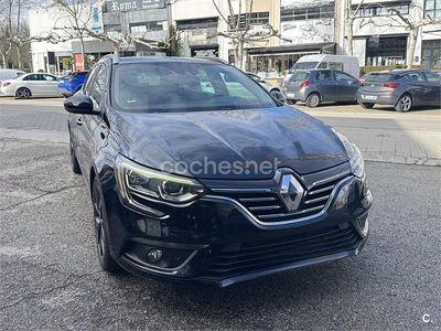 Usado Renault Mégane GrandTour Bose Edition 130 CV (95 kW) 2017 Negro Familiar