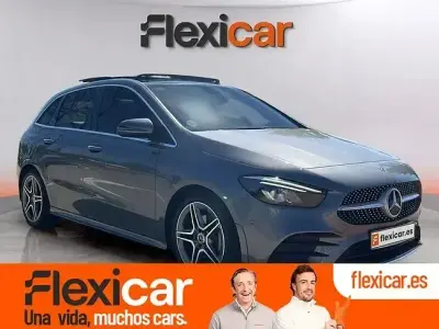 Usado Mercedes B200 150 CV (110 kW) 2019 Gris Utilitario