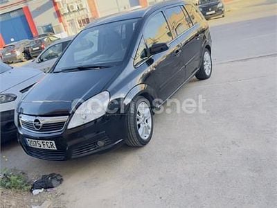 Usado Opel Zafira Enjoy 140 CV (102 kW) 2006 Negro Monovolumen