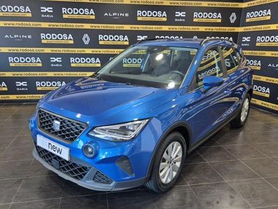 Usado Seat Arona Style 110 CV (80 kW) 2022 Azul SUV