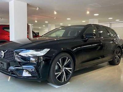 Usado Volvo V90 Plus 2024 Negro Familiar