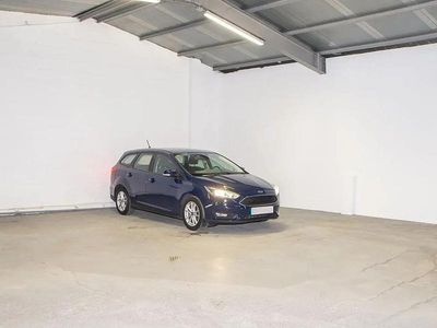 Begagnad Ford Focus Trend+ 120 HK (88 kW) 2017 Blå Halvkombi