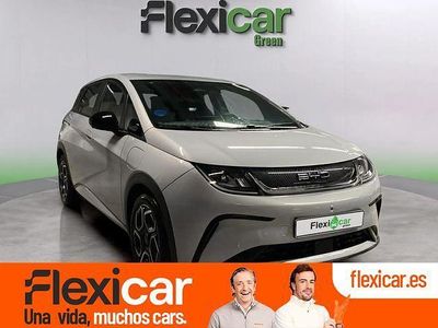 Usado BYD Dolphin Comfort 150 kW (204 CV) 2024 Blanco Utilitario