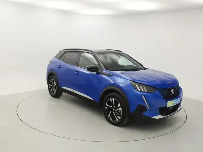Usado Peugeot e-2008 GT 100 kW (136 CV) 2023 Azul SUV