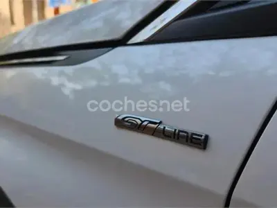 Usado Peugeot 3008 GT-line 130 CV (95 kW) 2018 Blanco SUV
