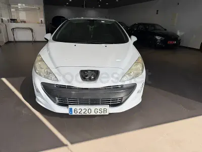 Usado Peugeot 308 CC 140 CV (102 kW) 2009 Blanco Descapotable