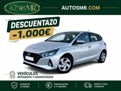 Usado Hyundai i20 84 CV (61 kW) 2021 Gris / plata Utilitario