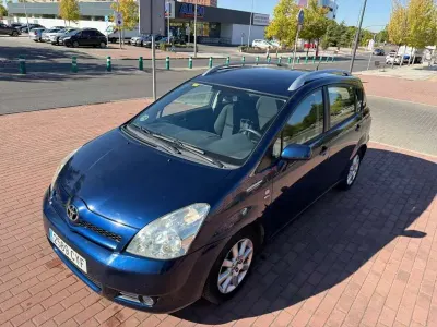 Käytetty Toyota Corolla Verso