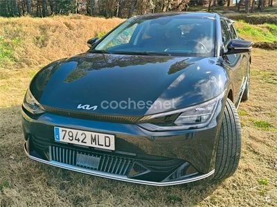 Eléctrico Usado 2023 Kia EV6 Air SUV | 33.500 € (Un poco caro)