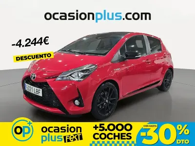 Usado Toyota Yaris Hybrid Sport 100 CV (73 kW) 2019 Rojo Berlina