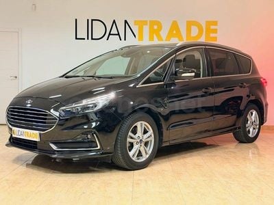 Usado Ford S-MAX Titanium 190 CV (139 kW) 2022 Negro Monovolumen