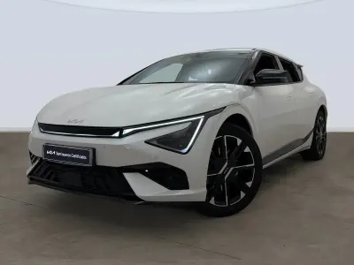 Usado Kia EV6 GT-Line 167 kW (228 CV) 2025 Blanco SUV