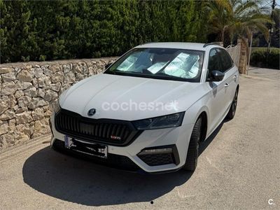 Blanco Usado 2021 Skoda Octavia RS Familiar | 25.900 € (Precio justo)