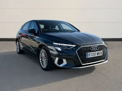 Usado Audi A3 Advanced Plus 110 CV (80 kW) 2023 Gris / plata Berlina