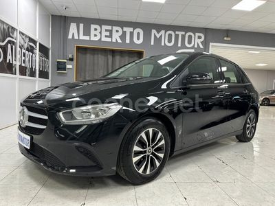 Mercedes B200