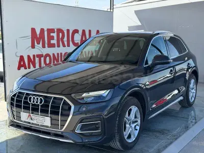 Usado Audi Q5 Advanced Plus 163 CV (119 kW) 2022 Gris / plata SUV