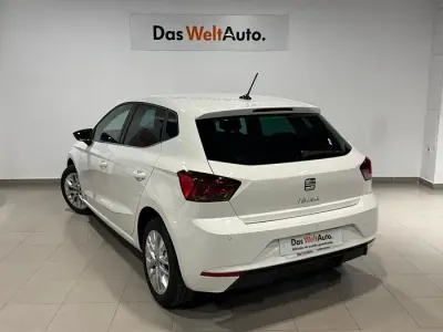 Usado Seat Ibiza 115 CV (84 kW) 2025 Blanco Utilitario